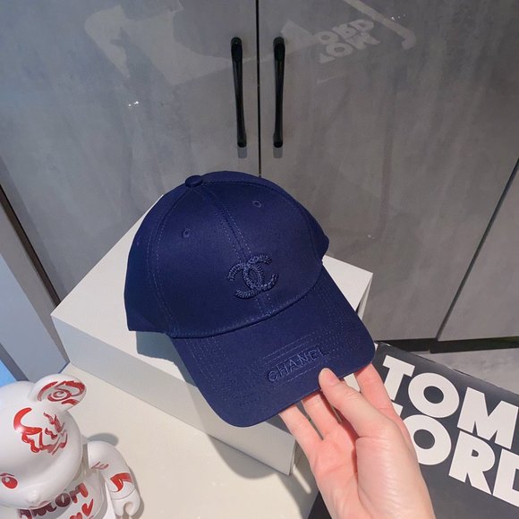 Chanel peaked cap new unworn main image 4